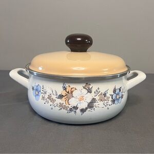 VTG Crowning Enamel Cookware “Spring Bouquet” Stock Pot W/ Lid 11x8.5x6”